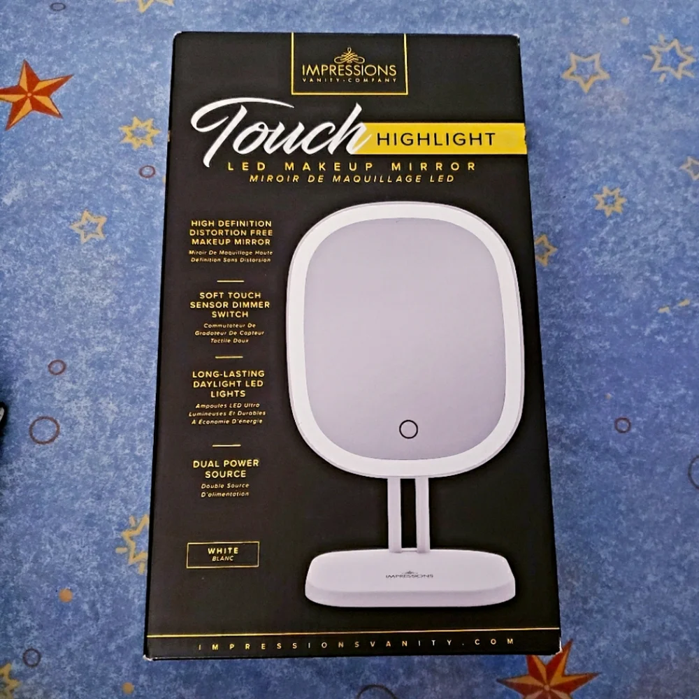 Impressions LED Make Up Mirror. NIB.